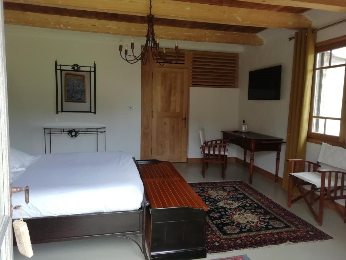 B&B, Chambres Dordogne, Clos De Saint-Maime Vergt Esterno foto